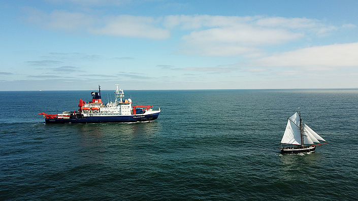 GRÖNLAND-Empfangskomitee für die POLARSTERN