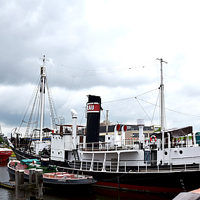 Der Walfänger RAU IX im Museumshafen. Foto: Annica Müllenberg